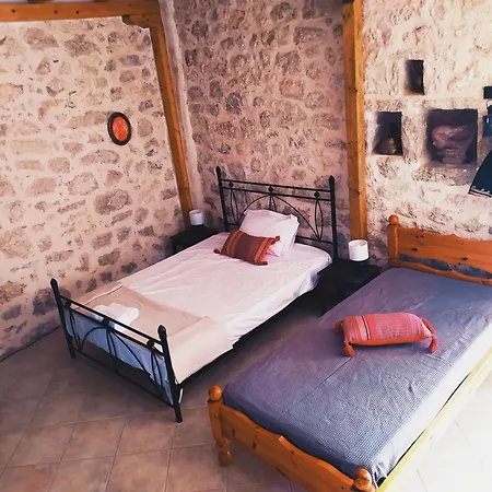 Tatil Evi το λαϊνάκι By Fox Tale